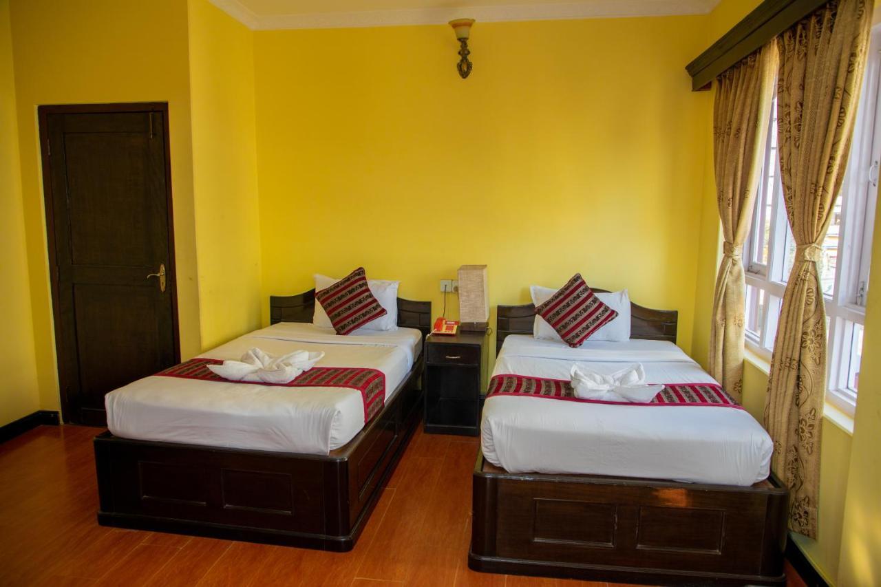Hotel Bougainvillea Pokhara Exterior foto